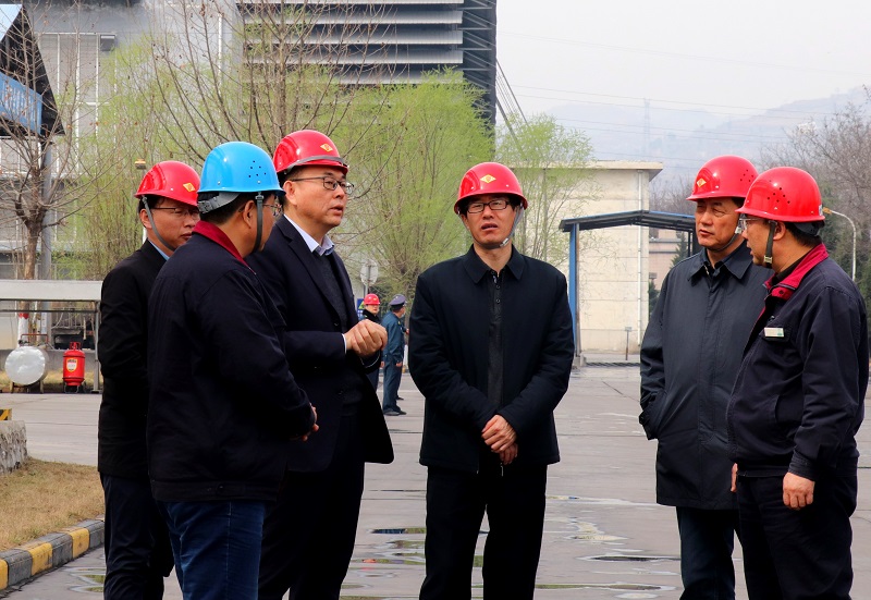 巴彥淖爾市烏拉特后旗旗委副書記、旗長趙峻嶺一行蒞臨公司考察交流