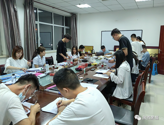 放飛夢(mèng)想，揚(yáng)帆起航